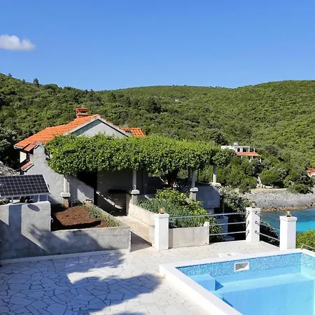 Uvala Rasohatica 5453a Apartament *